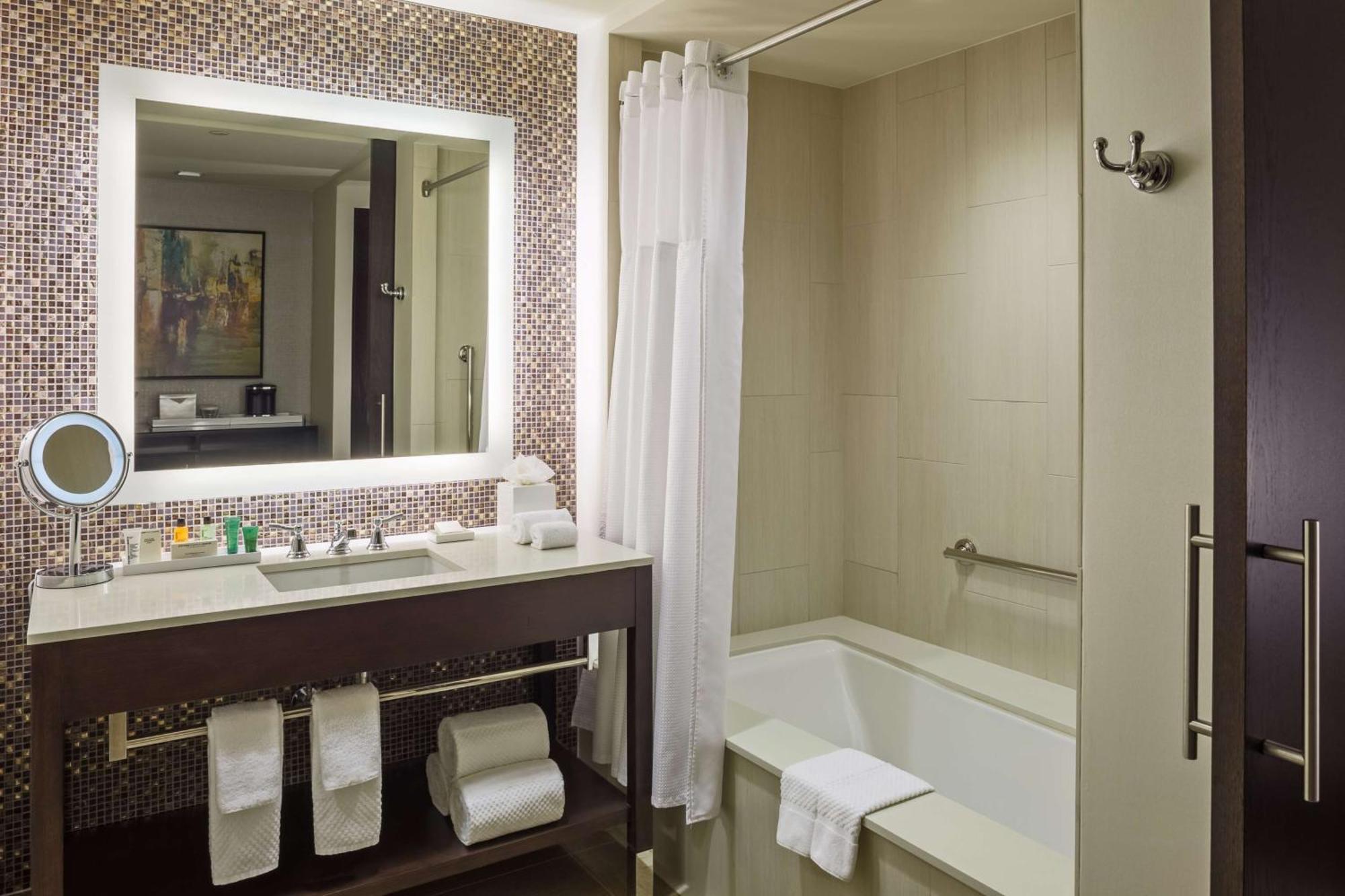 Hotel Hilton Dallas/plano Granite Park 4*